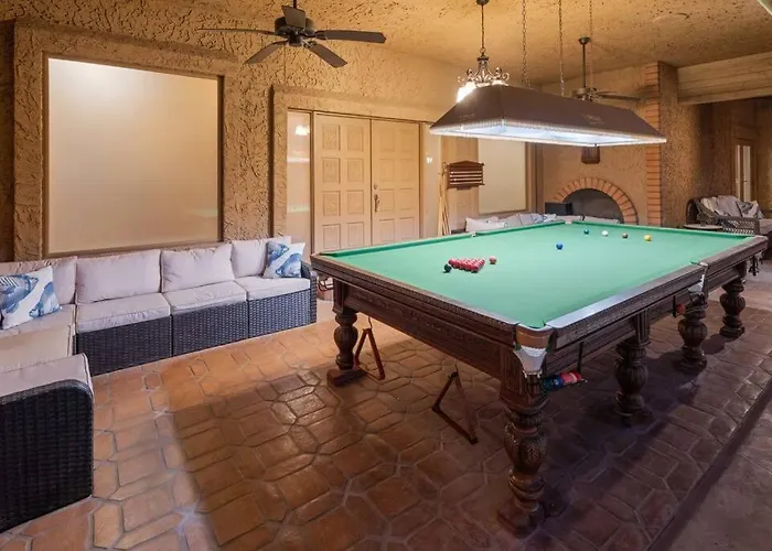 Villa Ethereal Corner Ritz Carlton Grand Estate Golf Mountains Jacuzzi Sauna Theater Gym *